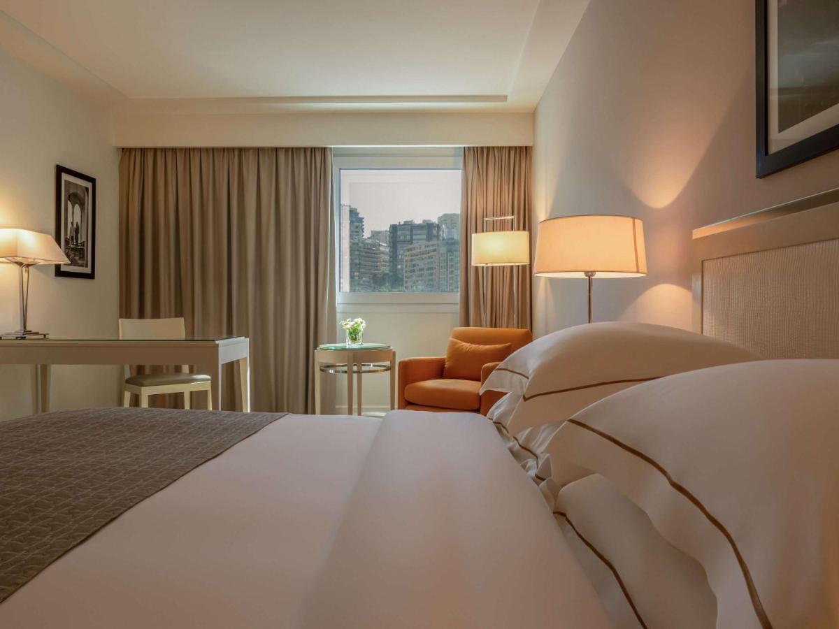 Moevenpick Hotel Beirut Eksteriør bilde